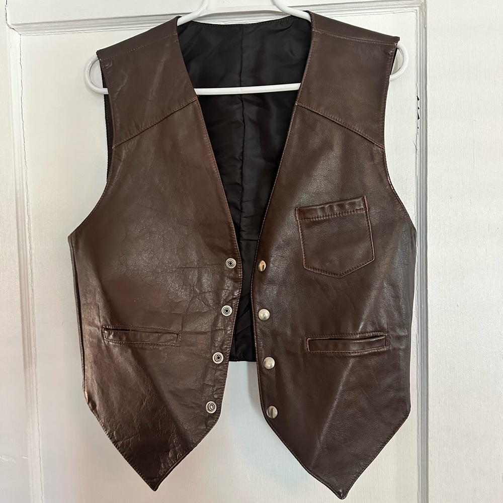 Vintage Brown leather Drospo Lac-Drolet vest!